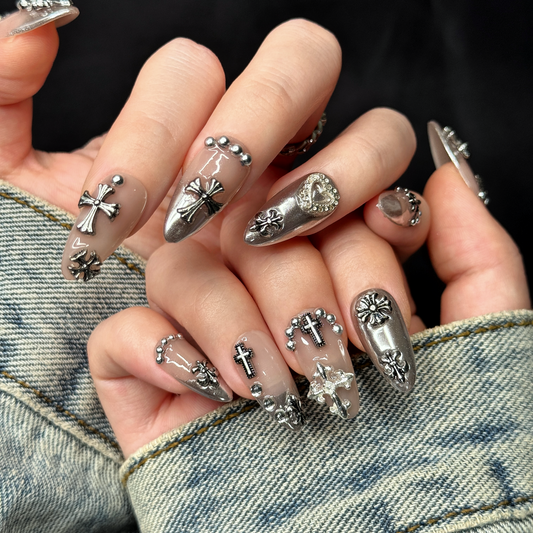 Silver Relic (Almond)