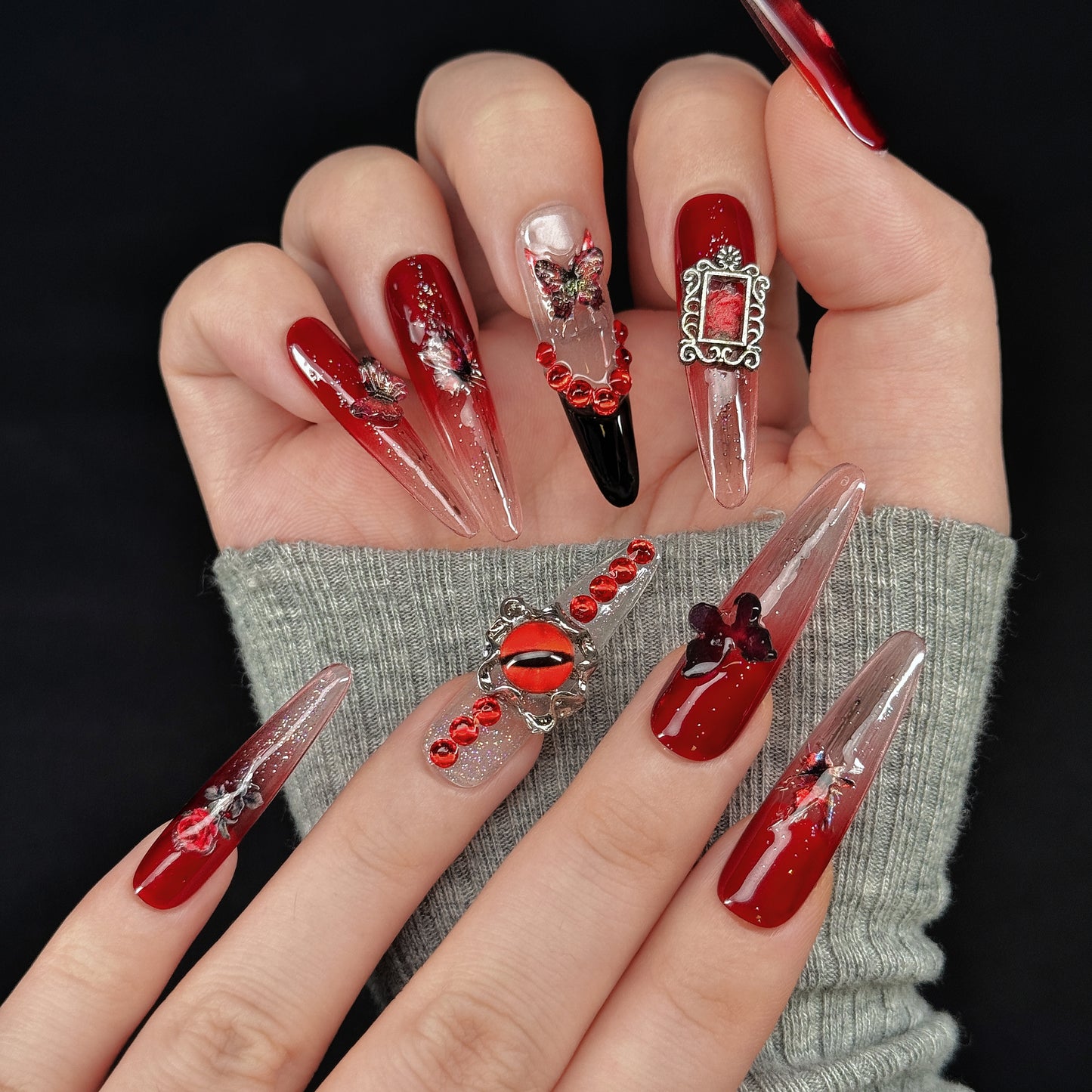 Vampire Rose Claws