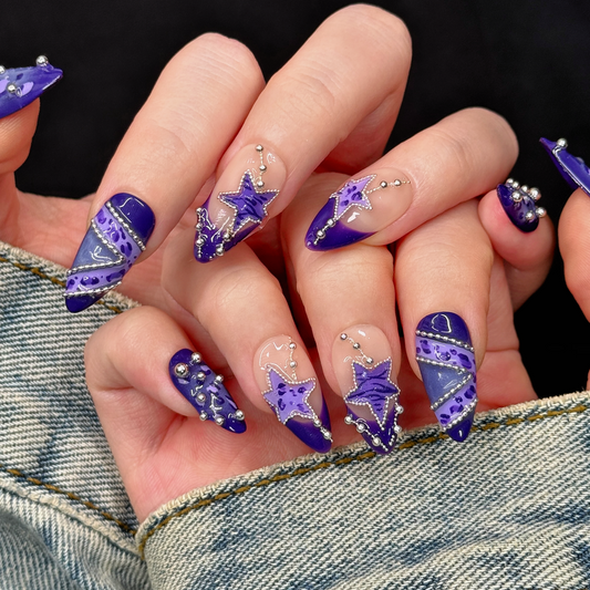 Violet Brat (Almond)