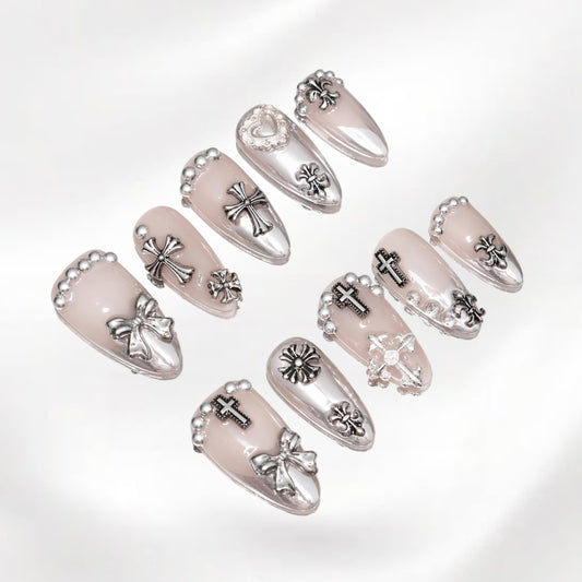 Silver Relic (Almond)