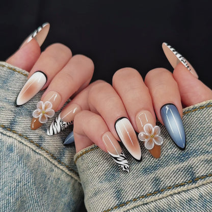 Nude Tracks